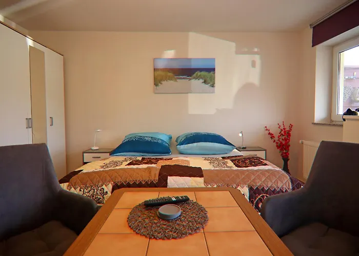 Charmante Mit Grill In